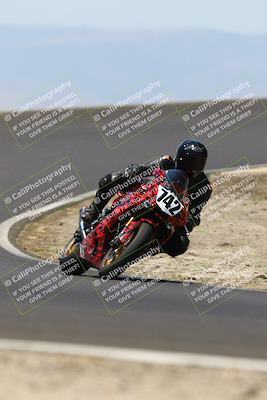 media/Jun-07-2025-TrackDaz (Sat) [[4413525952]]/A Group/12pm (Turn 2)/
